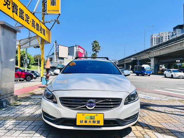 VOLVO富豪 V60 CROSS COUNTRY  第2張相片