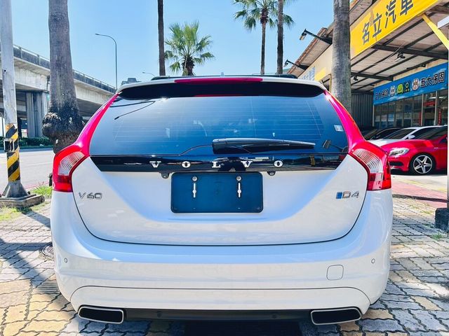 VOLVO富豪 V60 CROSS COUNTRY  第18張相片