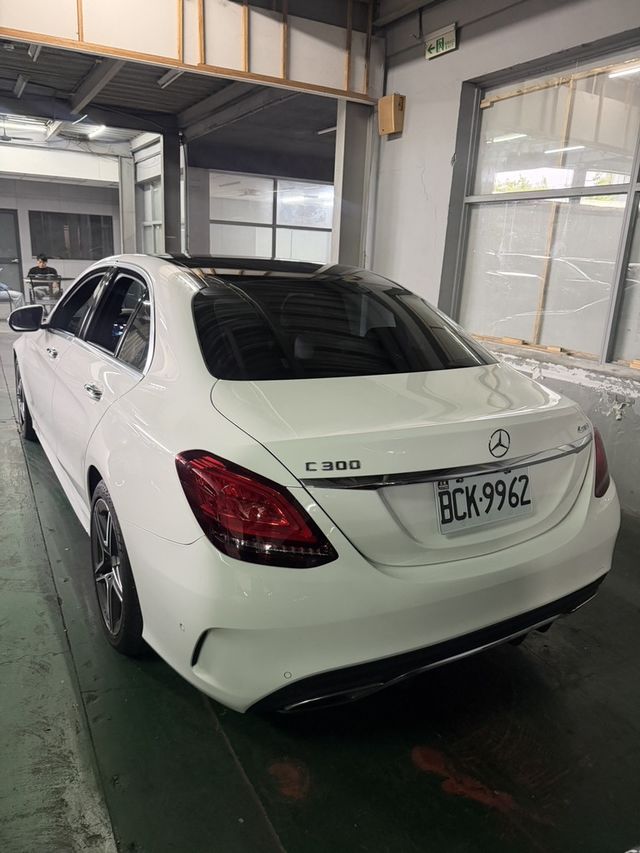 M-BENZ賓士 C300  第6張相片
