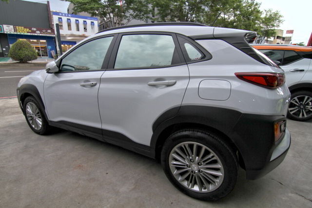 HYUNDAI現代 KONA  第10張相片