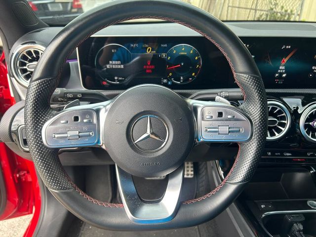 M-BENZ賓士 A250  第4張相片