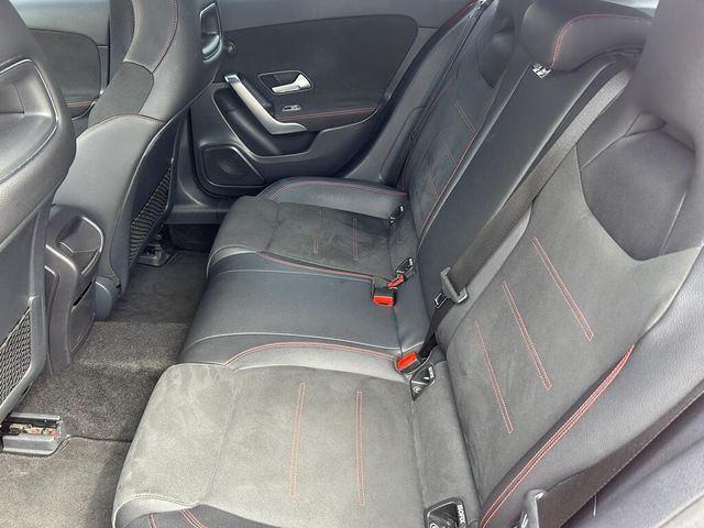 M-BENZ賓士 A250  第11張相片
