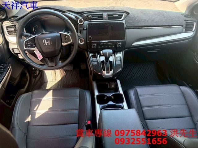 I-KEY 摸門 ACC跟車 車道偏離 自動煞車 原廠螢幕 倒車影像 喜歡電話洽詢天祥汽車 0975-842963。  第4張相片