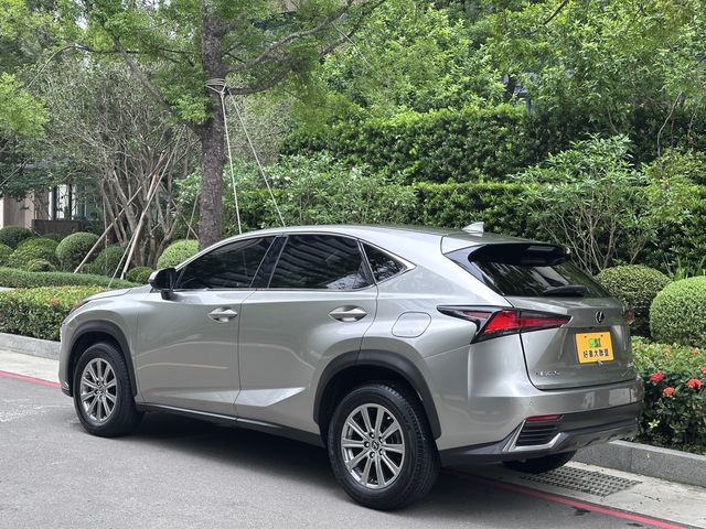 LEXUS凌志 NX200  第3張相片