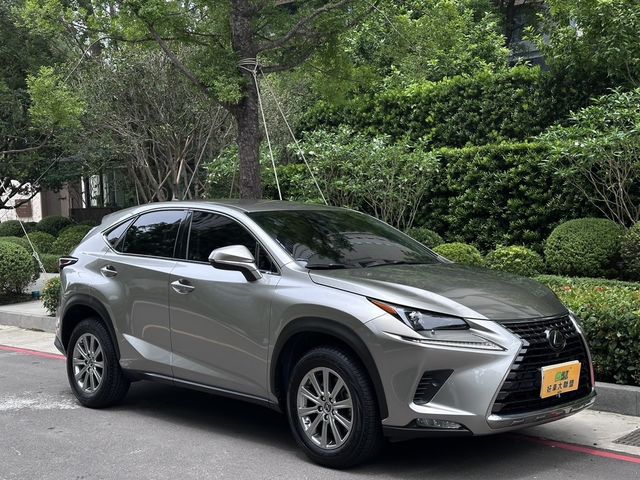 LEXUS凌志 NX200  第4張相片