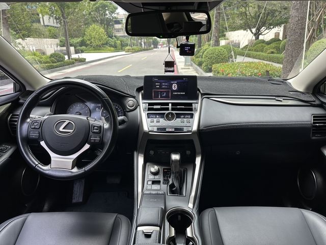 LEXUS凌志 NX200  第9張相片