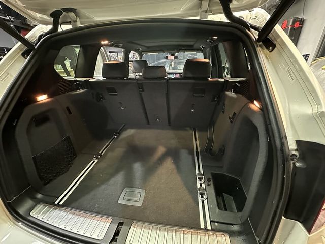 BMW寶馬 X3  第11張相片