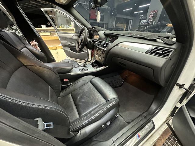 BMW寶馬 X3  第13張相片