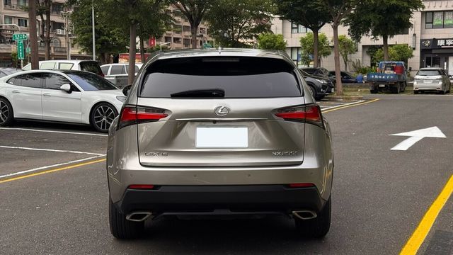 LEXUS凌志 NX200T  第4張相片