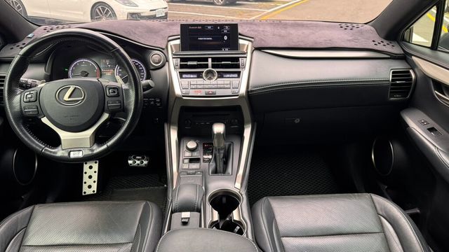 LEXUS凌志 NX200T  第5張相片
