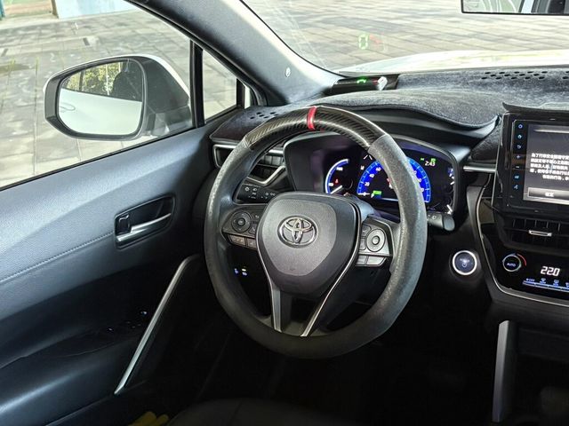 TOYOTA豐田 COROLLA CROSS HYBRID  第6張相片