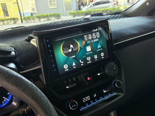 TOYOTA豐田 COROLLA CROSS HYBRID  第8張相片