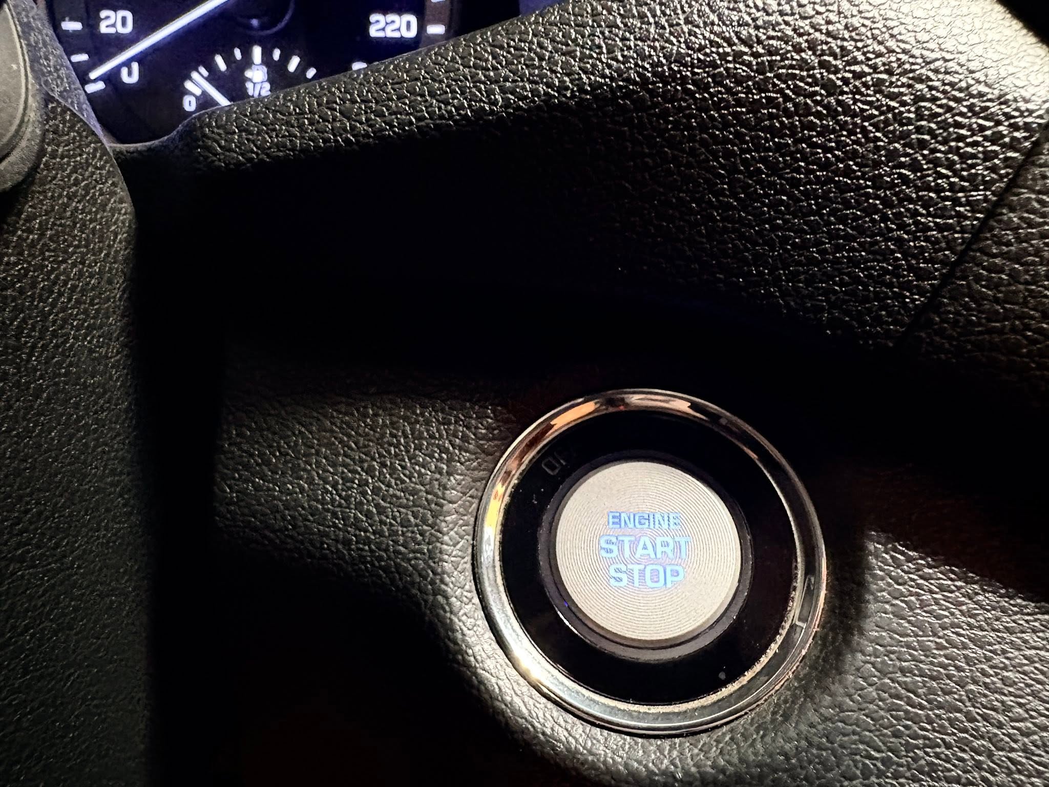 原漆 原廠保養 升級安卓機/CarPlay/盲點偵測 實跑11.8萬 免KEY/摸門/電動椅/恆溫/定速  第17張相片