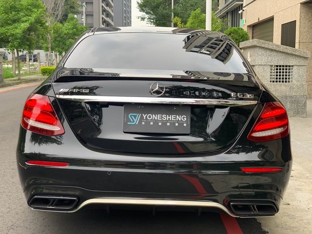 M-BENZ賓士 E63 S AMG  第5張相片