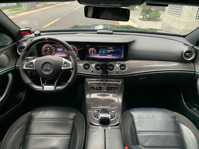 M-BENZ賓士 E63 S AMG  第11張相片