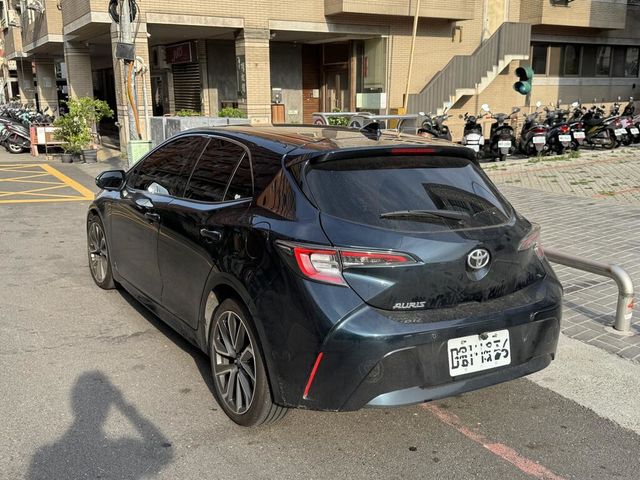 TOYOTA豐田 AURIS  第2張相片