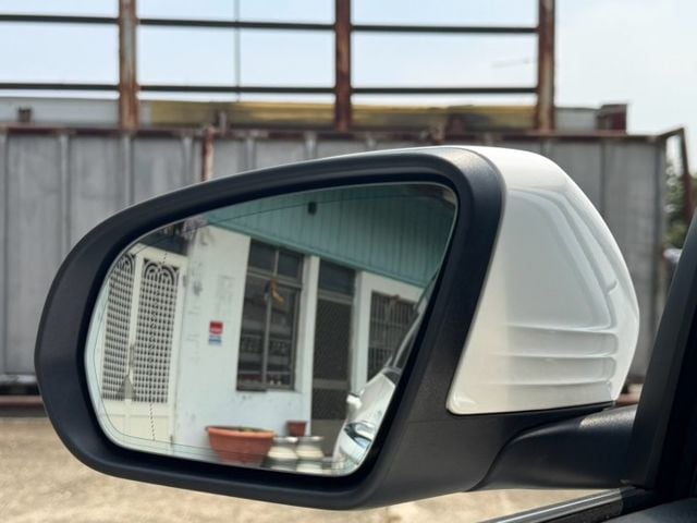 GLC-CLASS COUPE  第7張相片