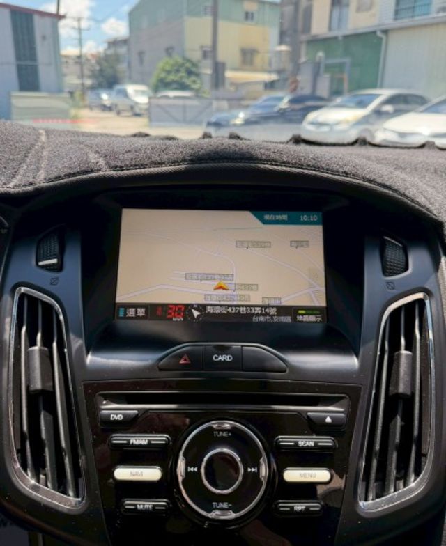 一手車 有定速 換檔撥片 倒車顯影 衛星導航  第14張相片