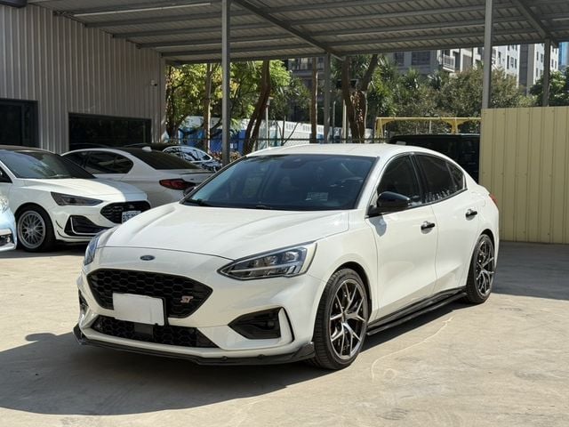 FORD福特 FOCUS  第1張相片