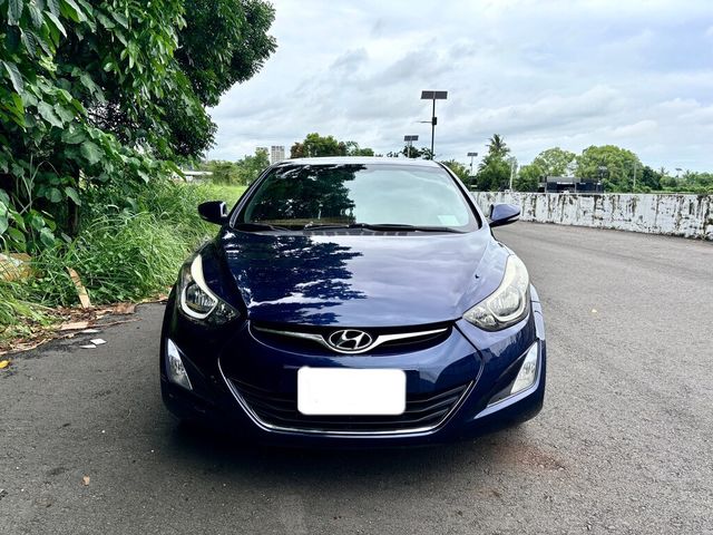HYUNDAI現代 ELANTRA  第1張相片