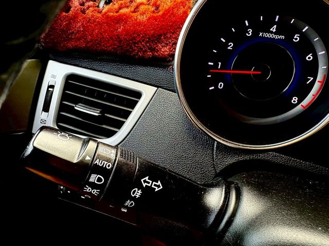 HYUNDAI現代 ELANTRA  第12張相片