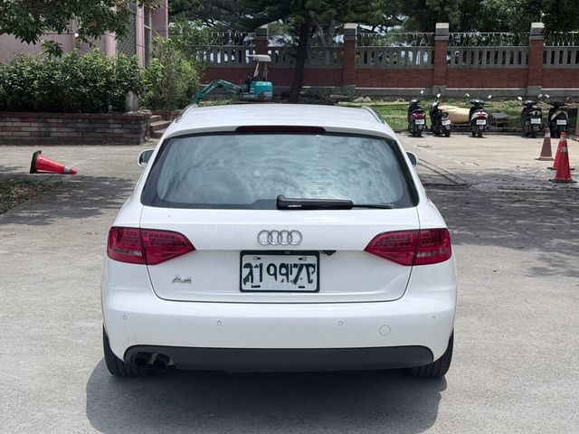 AUDI奧迪 A4 AVANT  第4張相片
