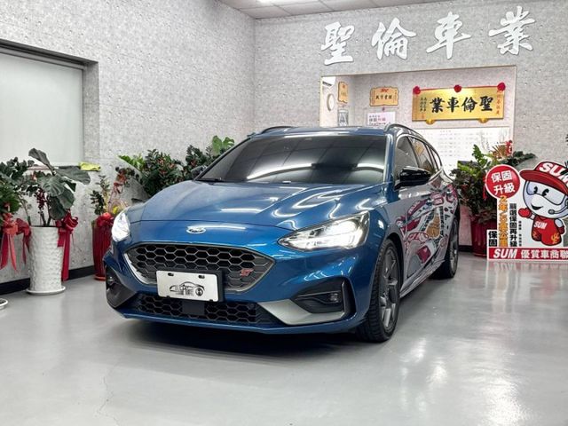 『Focus ST WAGON』RECARO賽車椅｜ACC跟車｜摸門解鎖｜免鑰匙｜Apple Carplay｜盲點偵測｜  第2張相片