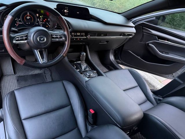『MAZDA3 旗艦版』｜ACC跟車｜摸門解鎖｜免鑰匙｜電子手煞車｜360環景｜盲點偵測｜換檔撥片｜  第4張相片