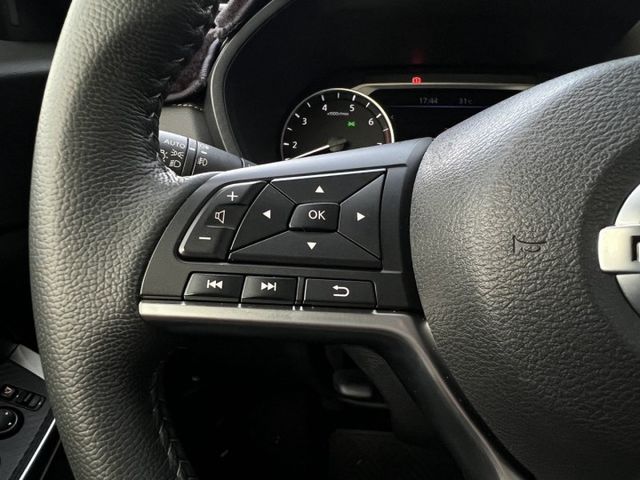 『SENTRA 尊爵智駕版』｜ACC跟車｜摸門解鎖｜免鑰匙｜影音主機｜Apple Carplay｜盲點偵測｜抬頭顯示器  第12張相片