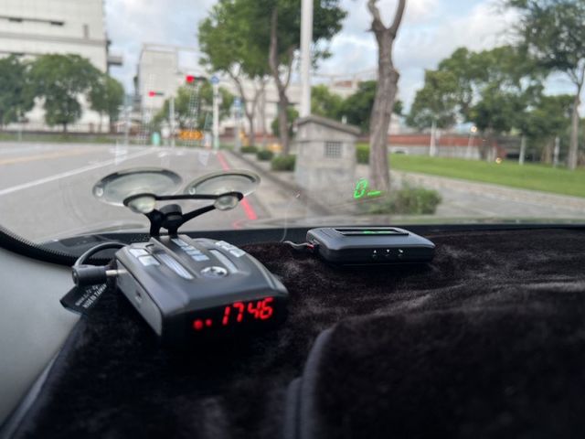 『SENTRA 尊爵智駕版』｜ACC跟車｜摸門解鎖｜免鑰匙｜影音主機｜Apple Carplay｜盲點偵測｜抬頭顯示器  第15張相片