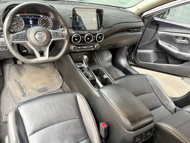 『SENTRA 尊爵智駕版』｜ACC跟車｜摸門解鎖｜免鑰匙｜影音主機｜Apple Carplay｜盲點偵測｜360環景  第4張相片