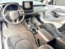 『COROLLA SPORT 旗艦版』｜ACC跟車｜摸門解鎖｜免鑰匙啟動｜影音主機｜盲點偵測｜抬頭顯示器  第4張縮圖
