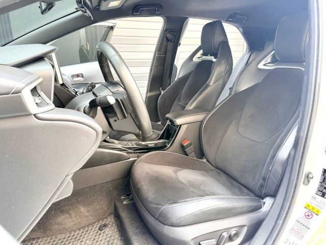 『COROLLA SPORT 旗艦版』｜ACC跟車｜摸門解鎖｜免鑰匙啟動｜影音主機｜盲點偵測｜抬頭顯示器  第6張相片