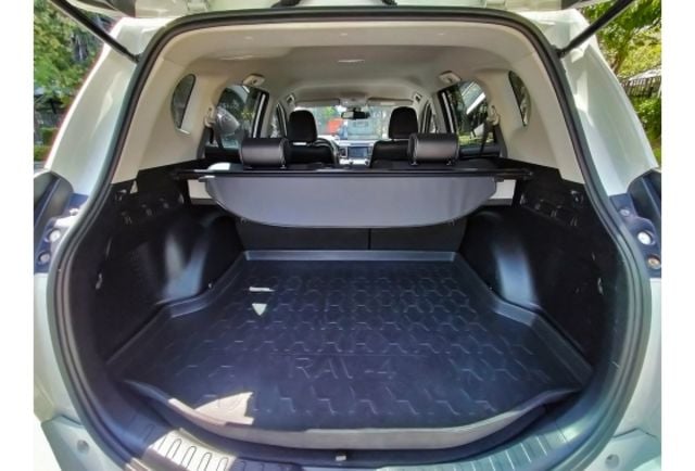 Toyota RAV4  第8張相片