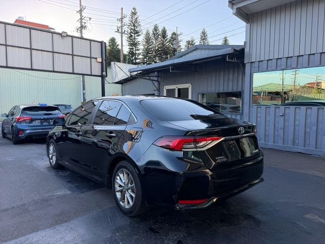 TOYOTA豐田 COROLLA ALTIS HYBRID  第4張相片