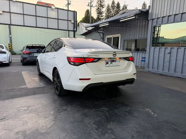 NISSAN日產 SENTRA  第4張相片