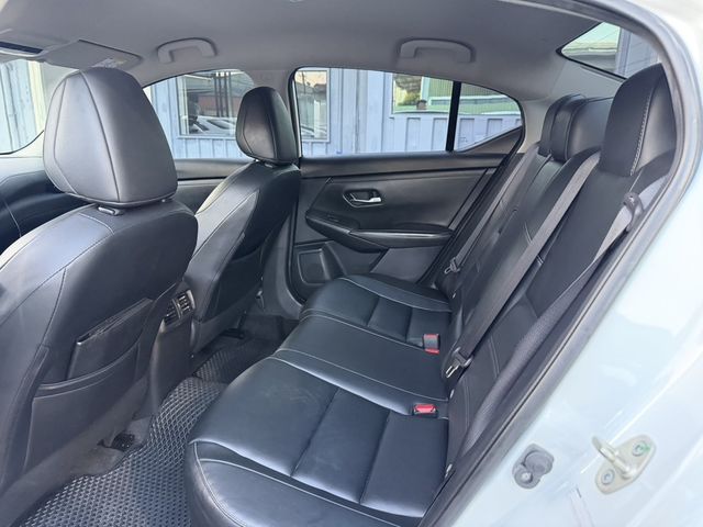 NISSAN日產 SENTRA  第6張相片