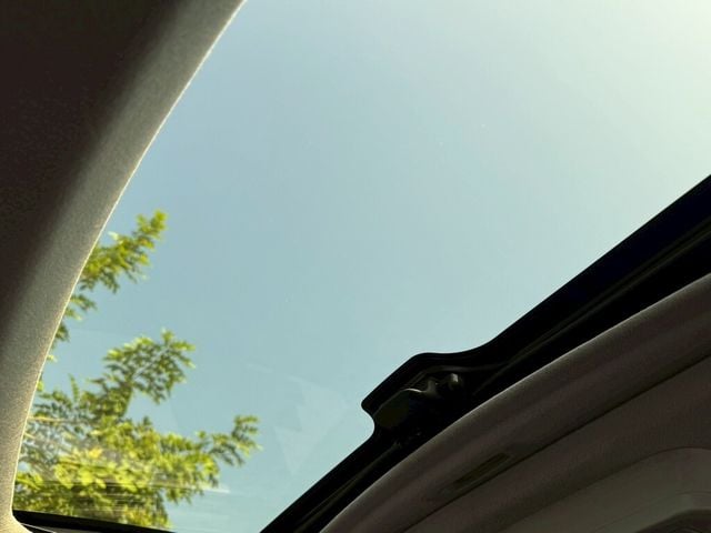 TOYOTA豐田 PREVIA  第13張相片