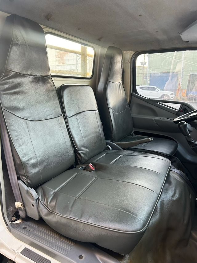 MITSUBISHI三菱 CANTER  第8張相片