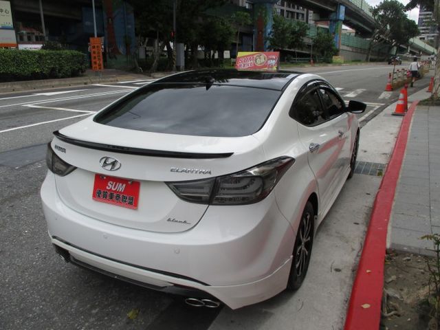 純一手車庫車.整台零事故整台原板件.頂級IKEY.天窗版1.8升省油省稅金來店購車再加贈原廠三大保證五大保固  第6張相片