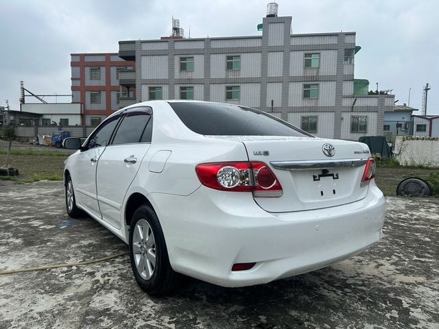 TOYOTA豐田 ALTIS  第2張相片