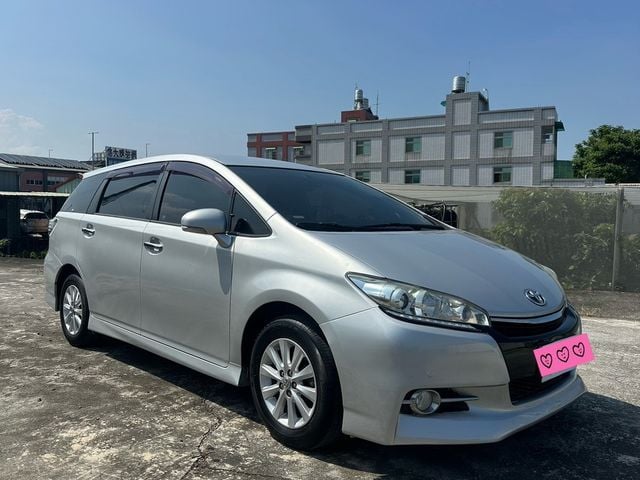 TOYOTA豐田 WISH  第3張相片
