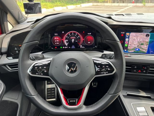 鋁圈改裝 無線CARPLAY 電動記憶座椅 後做出風口 倒車影像  第8張相片