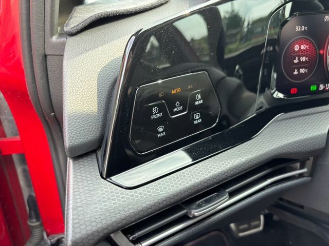鋁圈改裝 無線CARPLAY 電動記憶座椅 後做出風口 倒車影像  第9張相片