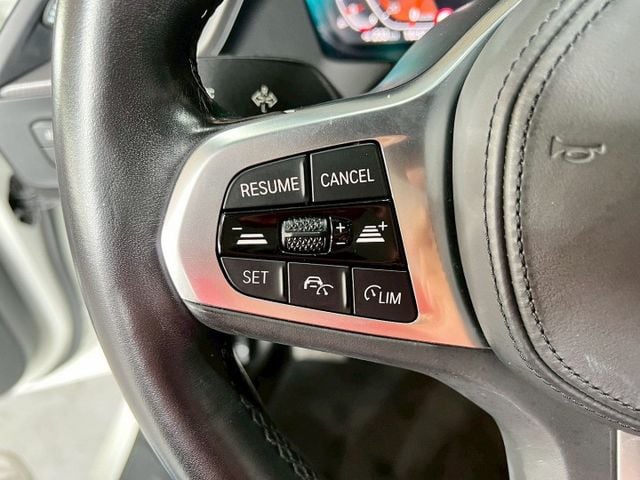 118i Edition M 感應雨刷/倒車顯影/免KEY/盲點偵測/ACC/電動座椅/恆溫空調/空力套件/電動尾門  第9張相片