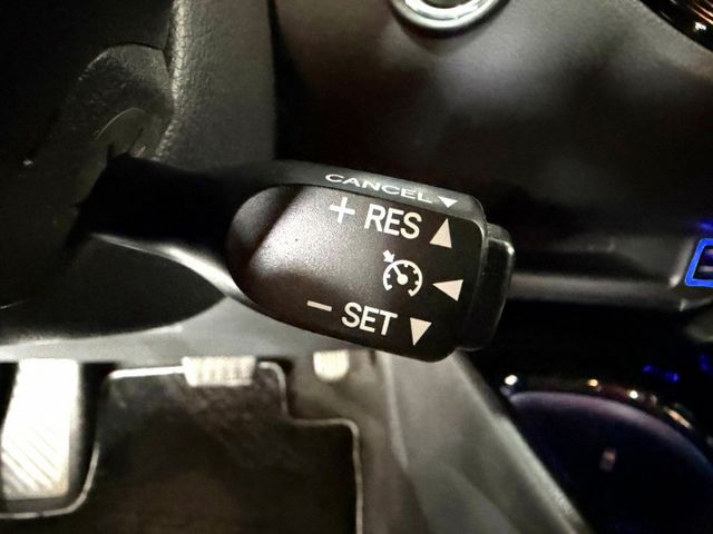 2018 Toyota C-HR 豪華  第10張相片