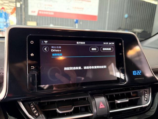 2018 Toyota C-HR 豪華  第14張相片