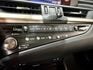 2021 Lexus ES200 豪華版  第13張縮圖