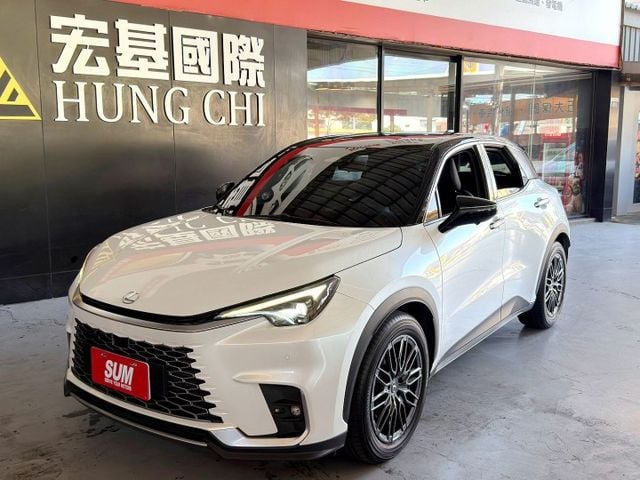 2024 Lexus LBX Cool  第1張相片