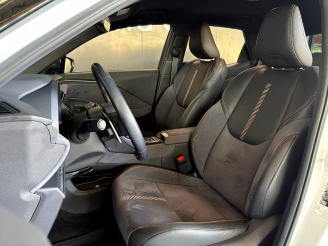 2024 Lexus LBX Cool  第6張相片